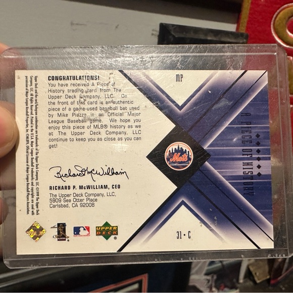 Mike Piazza Upper Deck Black Diamond A Piece of the Game Baseball Card - Picture 2 of 3